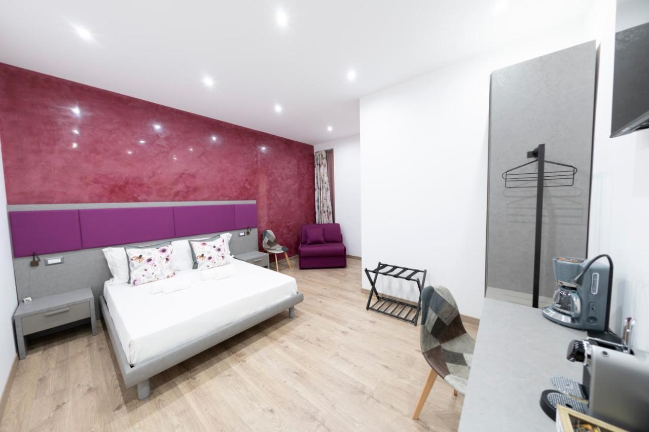 רומא Catone Luxury Rooms מראה חיצוני תמונה