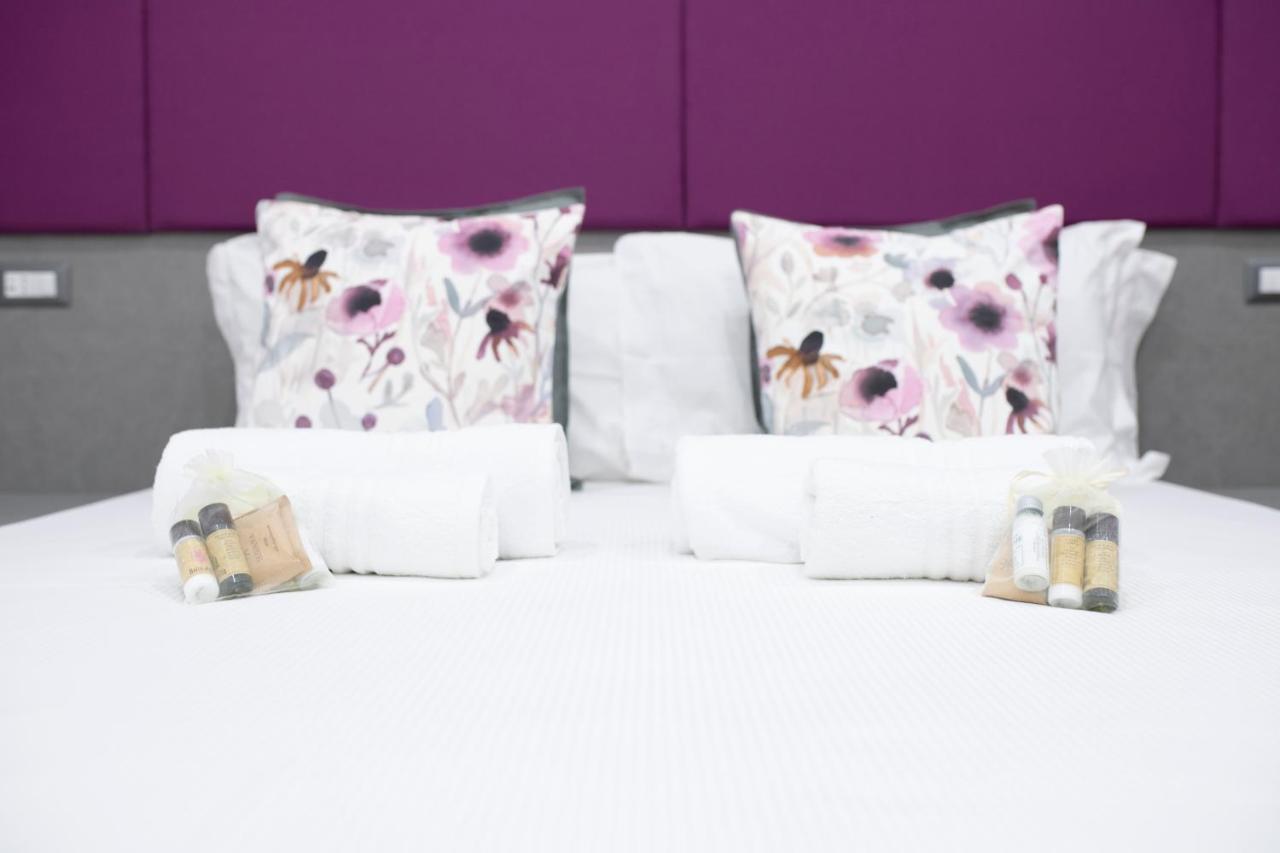 רומא Catone Luxury Rooms מראה חיצוני תמונה