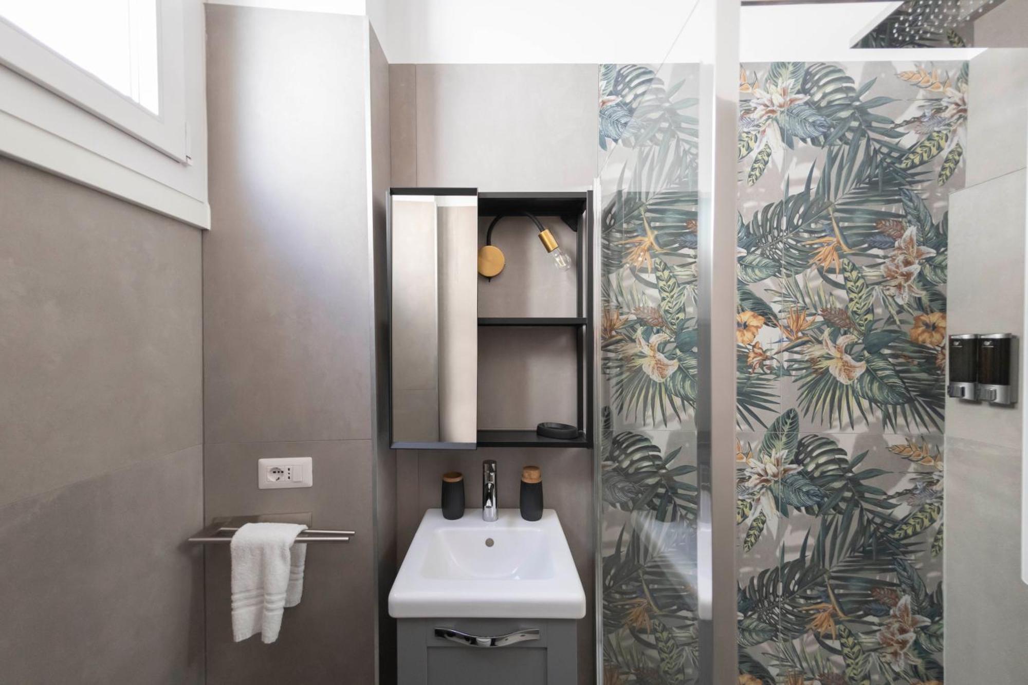 רומא Catone Luxury Rooms מראה חיצוני תמונה
