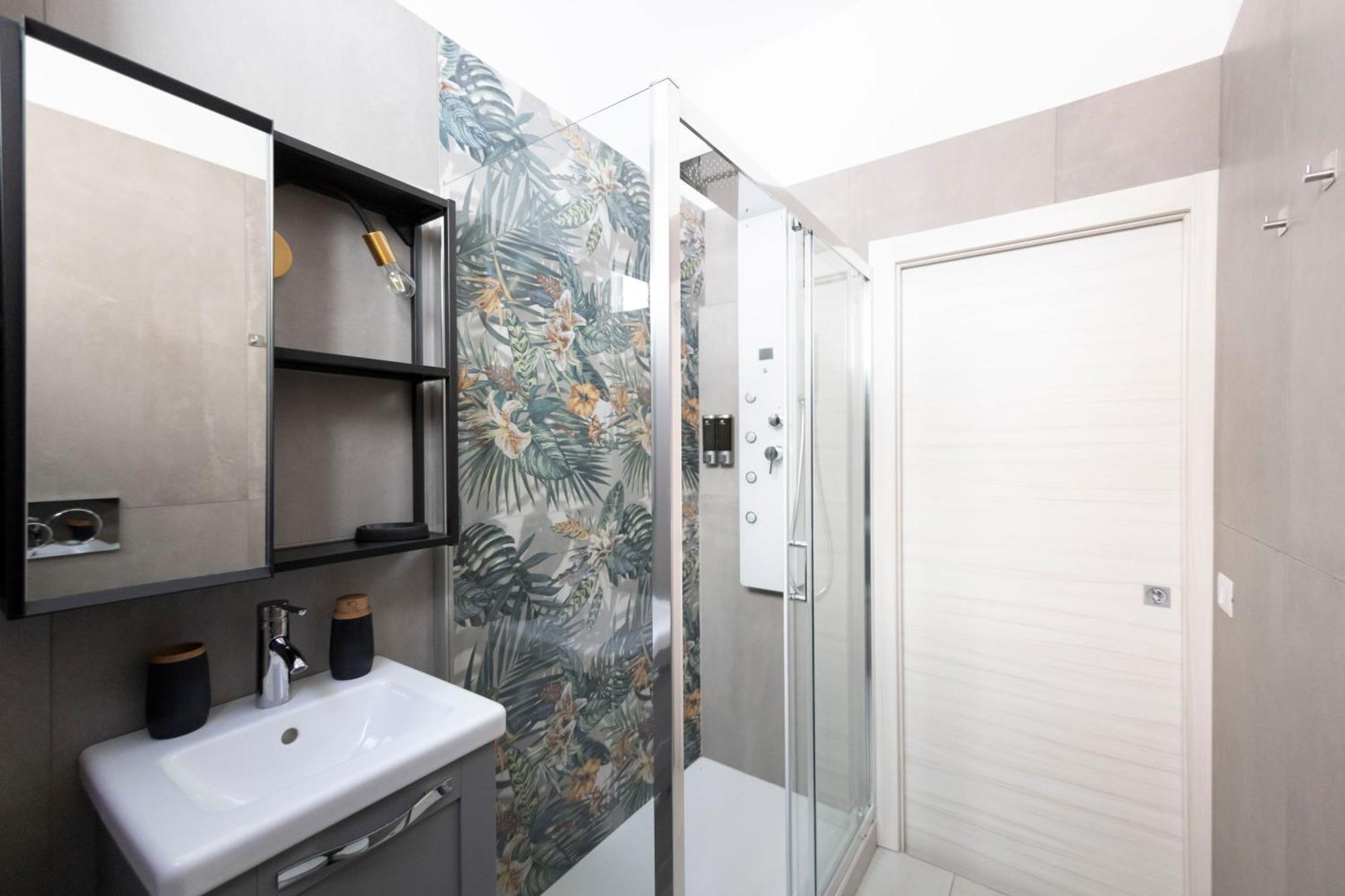 רומא Catone Luxury Rooms מראה חיצוני תמונה